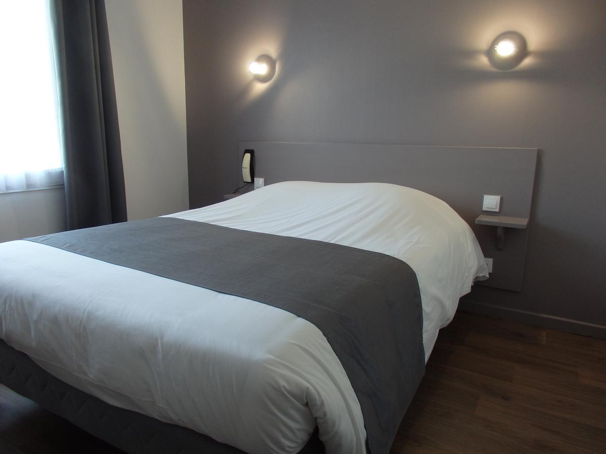 Hotel Castel Neuves-Maisons Eksteriør bilde